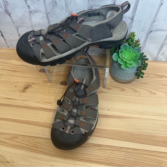 Keen Other - KEEN Mens Newport H2 Sandals Brown Size 11.5 M US